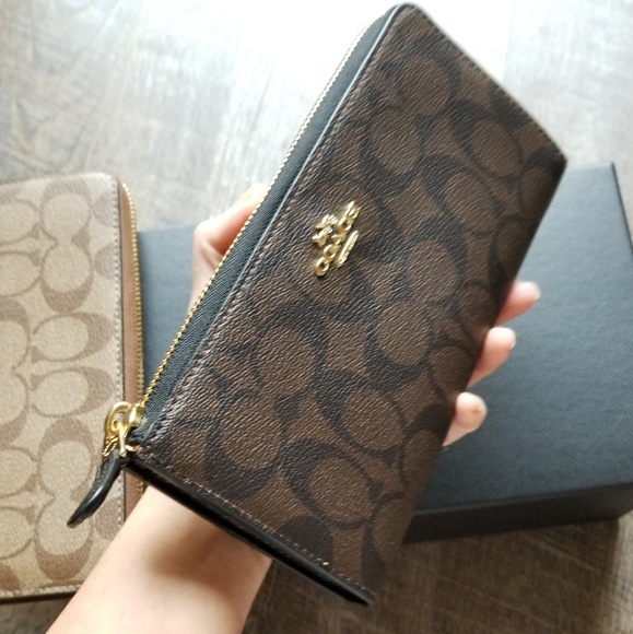 🔥LAST 1🔥NWT COACH SIGNATURE WALLET - Picture 6 of 8